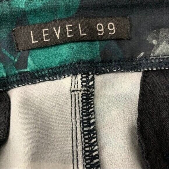Level 99 Butterfly Floral Print Mid Rise Cropped Slim Pants 29 - Picture 4 of 7